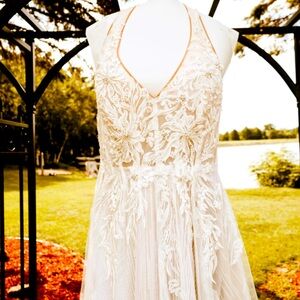 Wedding gown